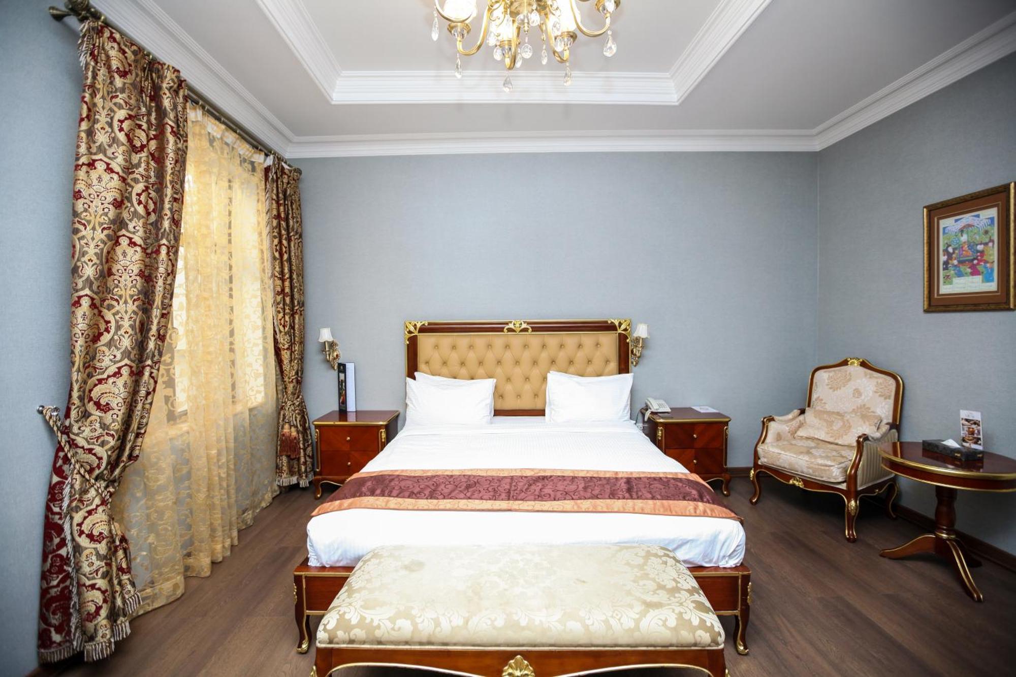 ชาห์ พาเลซ โฮเต็ล Hotel บากู ภายนอก รูปภาพ